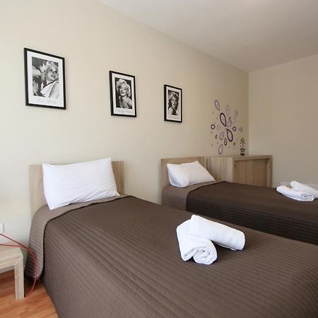 Cozy Apartments In Belgrade, Cukarica, Zeleznik, Free Parking And Wifi Экстерьер фото