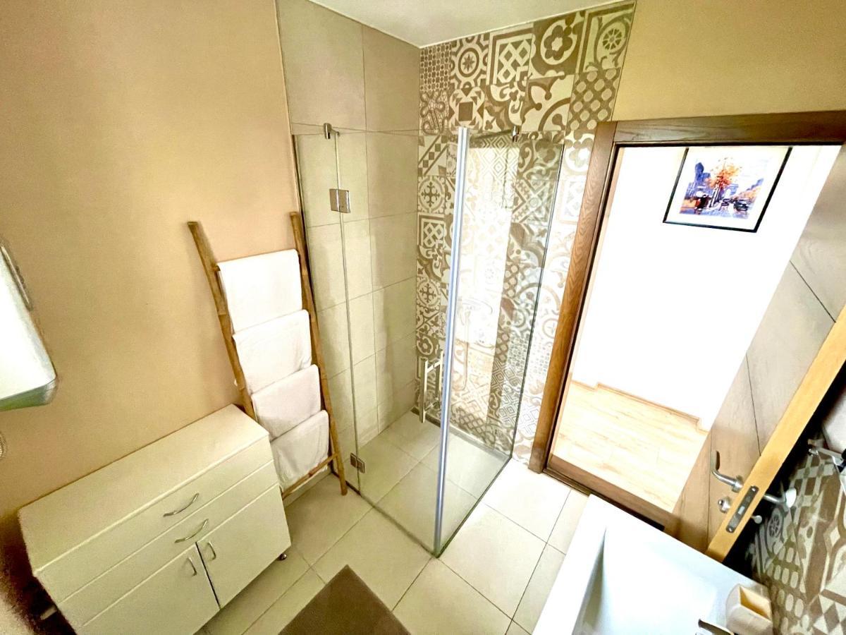 Cozy Apartments In Belgrade, Cukarica, Zeleznik, Free Parking And Wifi Экстерьер фото