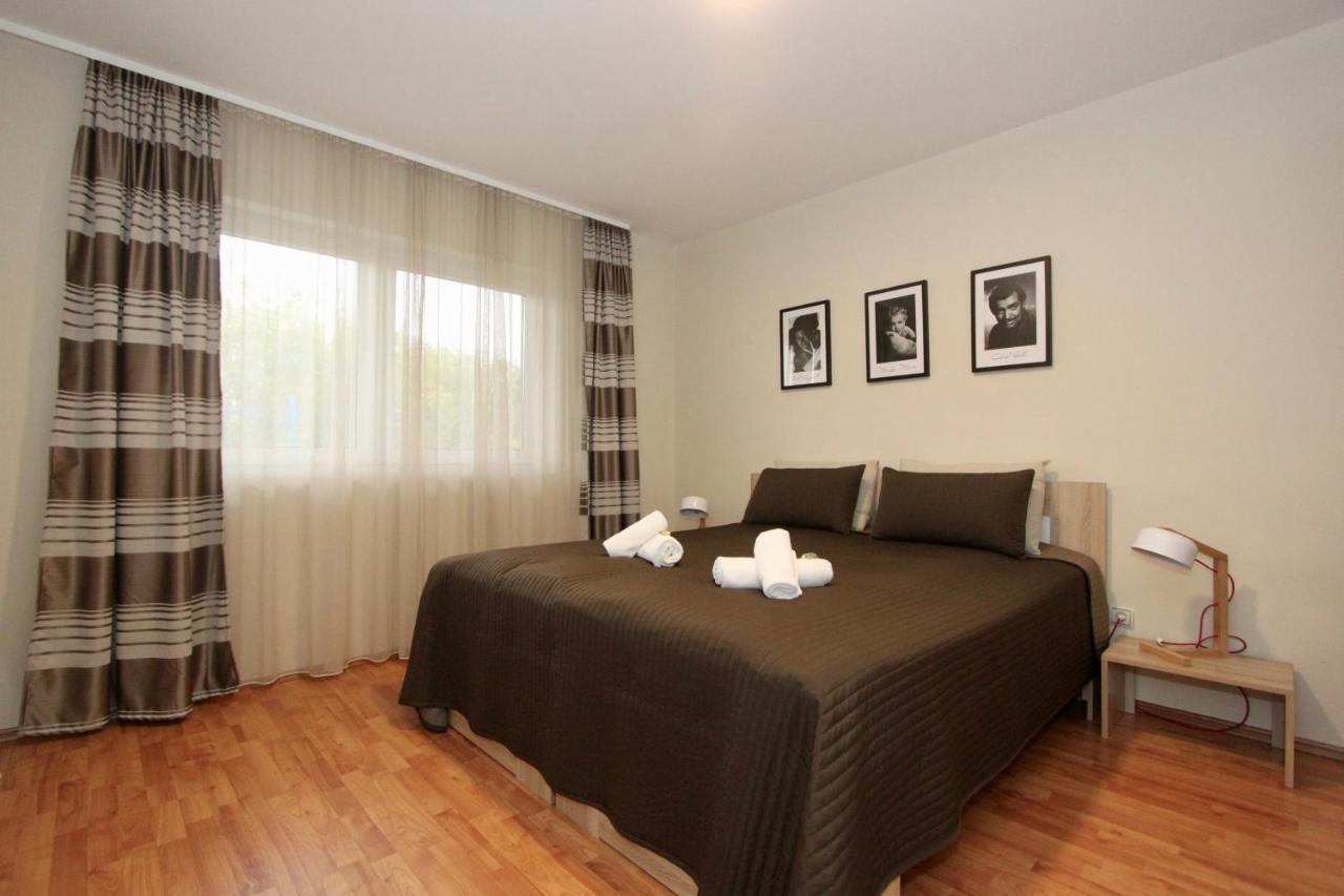 Cozy Apartments In Belgrade, Cukarica, Zeleznik, Free Parking And Wifi Экстерьер фото