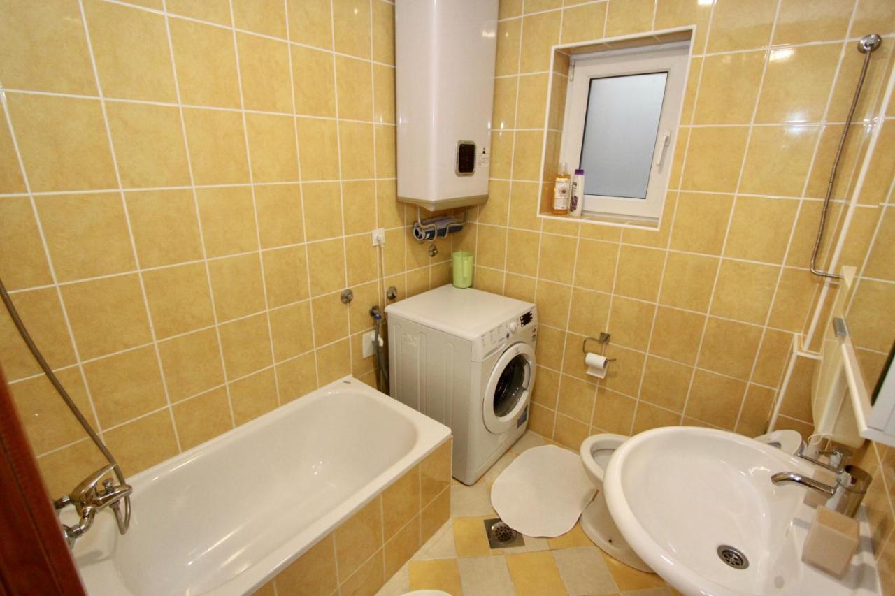 Cozy Apartments In Belgrade, Cukarica, Zeleznik, Free Parking And Wifi Экстерьер фото
